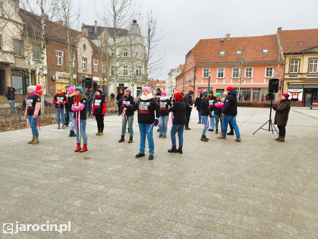 Jarocin zatańczył przeciw przemocy. One Billion Rising po raz pierwszy w mieście