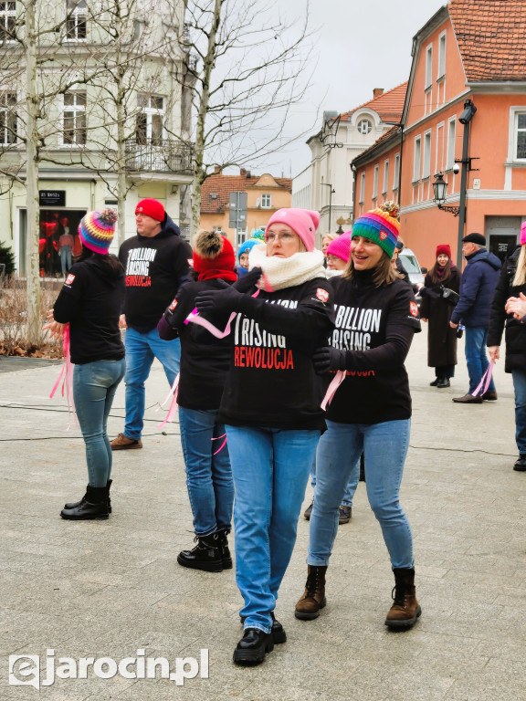 Jarocin zatańczył przeciw przemocy. One Billion Rising po raz pierwszy w mieście