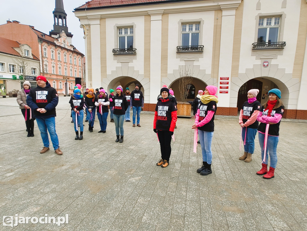 Jarocin zatańczył przeciw przemocy. One Billion Rising po raz pierwszy w mieście
