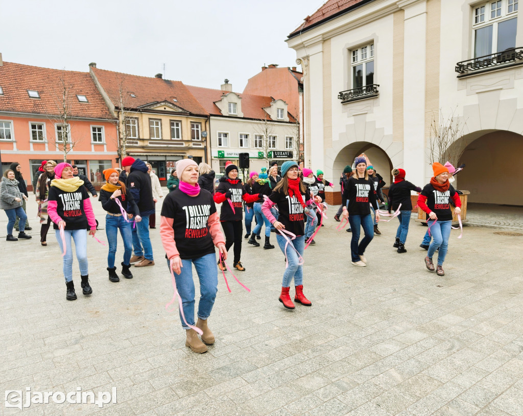 Jarocin zatańczył przeciw przemocy. One Billion Rising po raz pierwszy w mieście