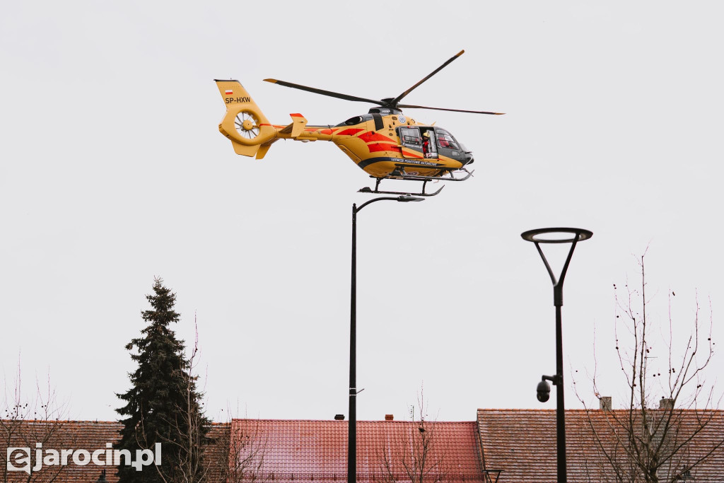 Śmigłowiec LPR nad Jaraczewem. Akcja ratunkowa na rynku