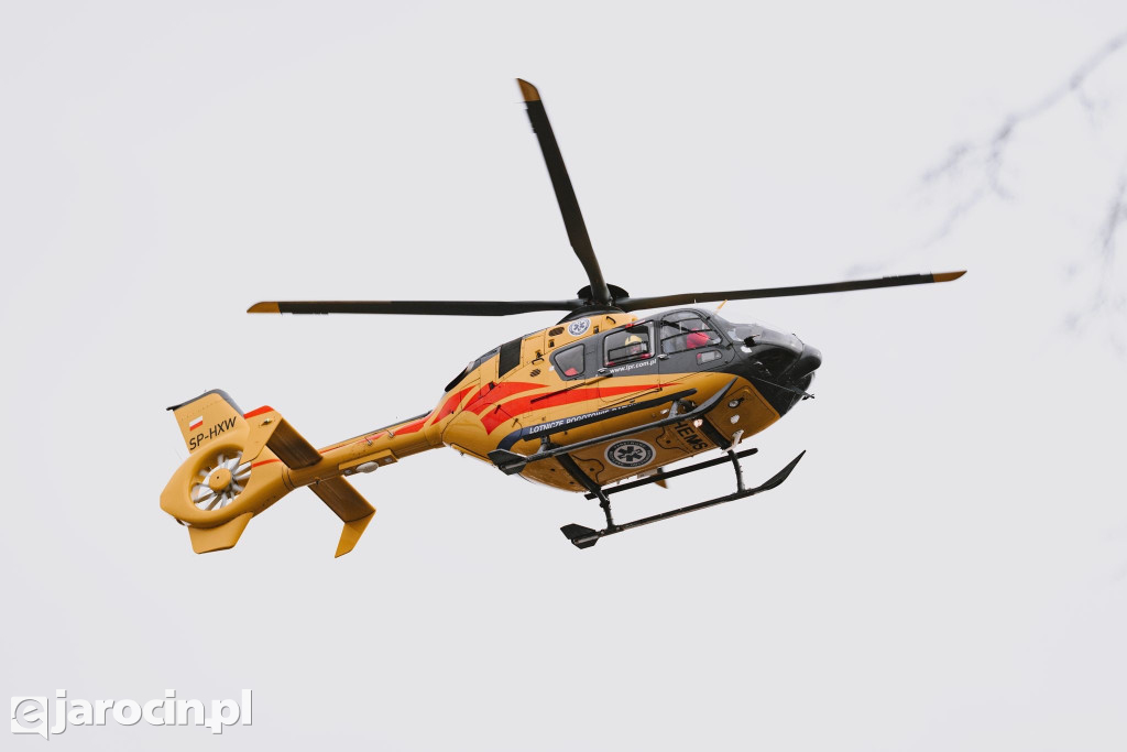 Śmigłowiec LPR nad Jaraczewem. Akcja ratunkowa na rynku