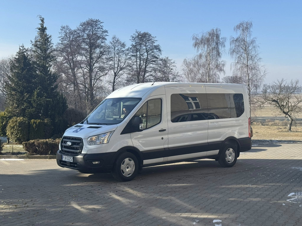 Nowy bus dla ŚDS w Dobieszczyźnie