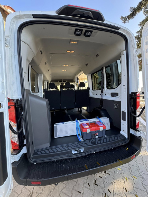 Nowy bus dla ŚDS w Dobieszczyźnie