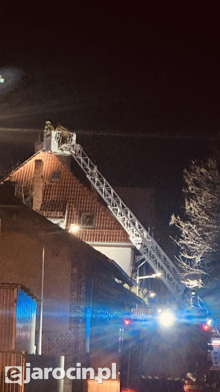 Pożar sadzy w kominie na ul. Nowej w Jarocinie