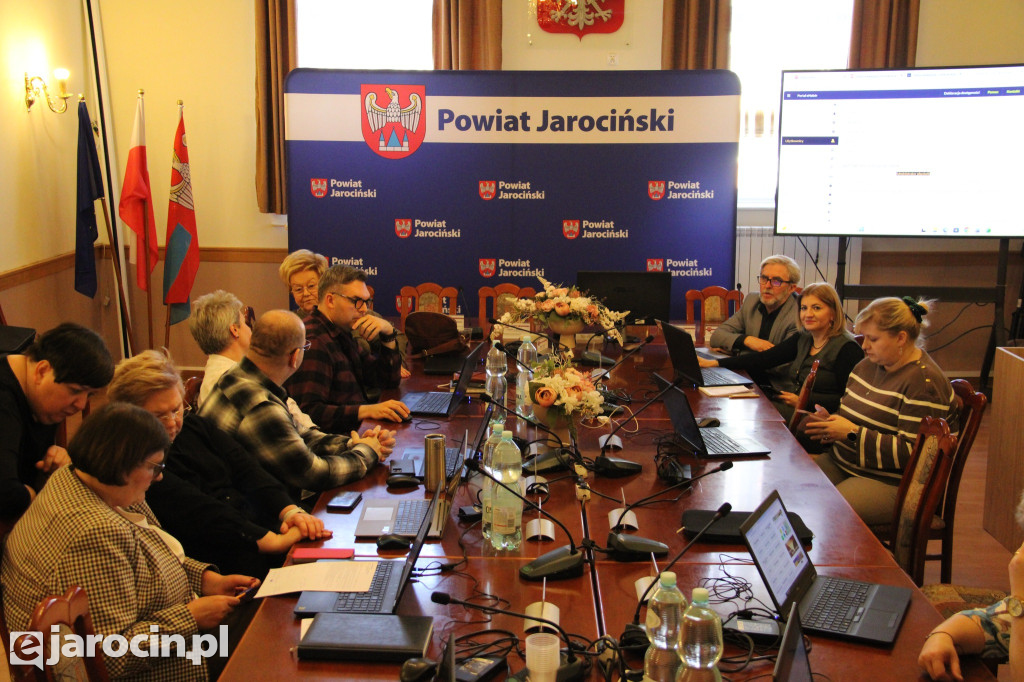 Powiat Jarociński przygotowuje się do e-naboru do szkół