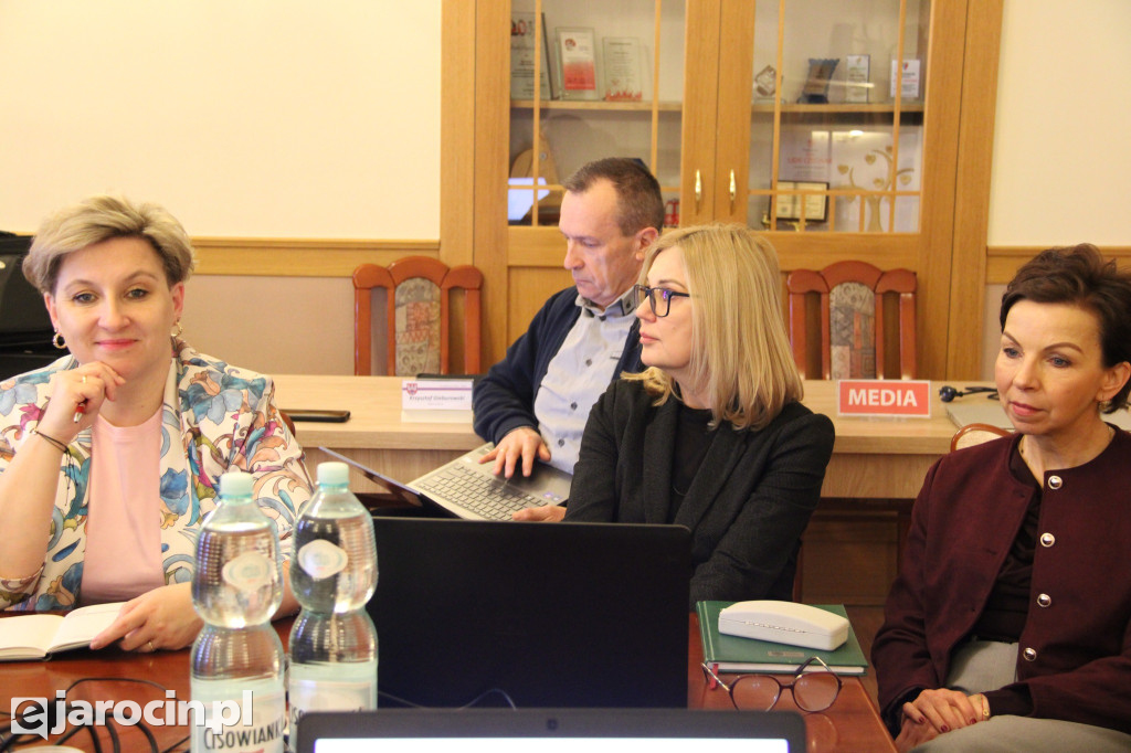 Powiat Jarociński przygotowuje się do e-naboru do szkół