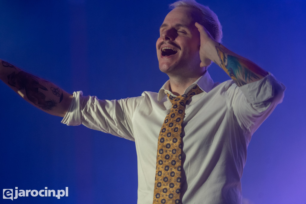 Gminny Dzień Kobiet z Filipem Mettlerem w Jaraczewie