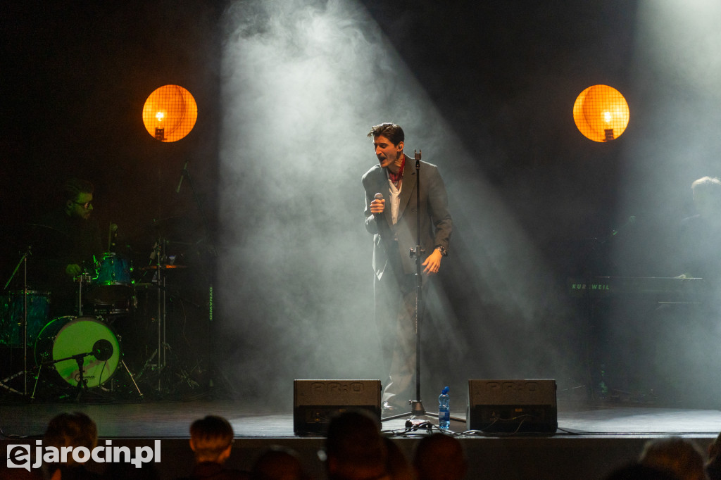 Dawid Dubajka z koncertem na Dzień Kobiet i Mężczyzn