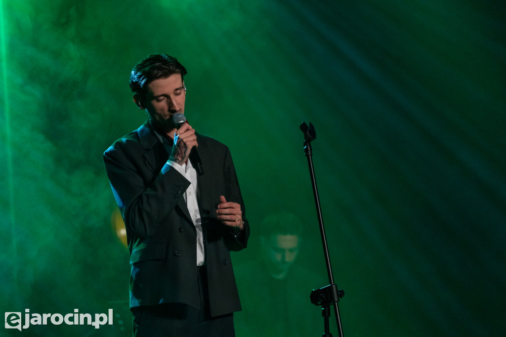 Dawid Dubajka z koncertem na Dzień Kobiet i Mężczyzn