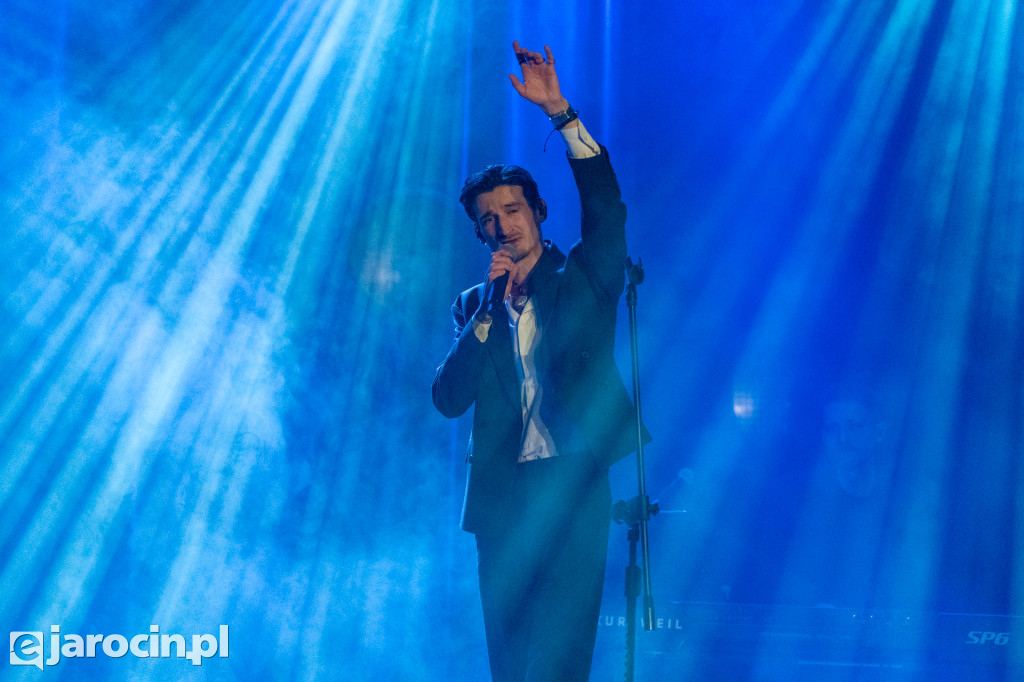 Dawid Dubajka z koncertem na Dzień Kobiet i Mężczyzn