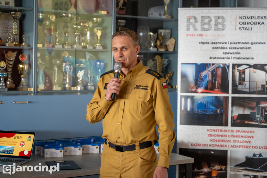 Wiedza o czadzie nagrodzona. Strażacy rozdali 50 czujek