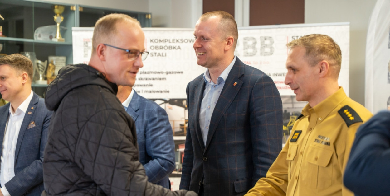 Wiedza o czadzie nagrodzona. Strażacy rozdali 50 czujek