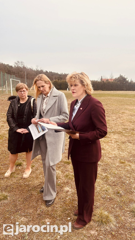 Wizyta posłanki Alicji Łuczak w Roszkowie