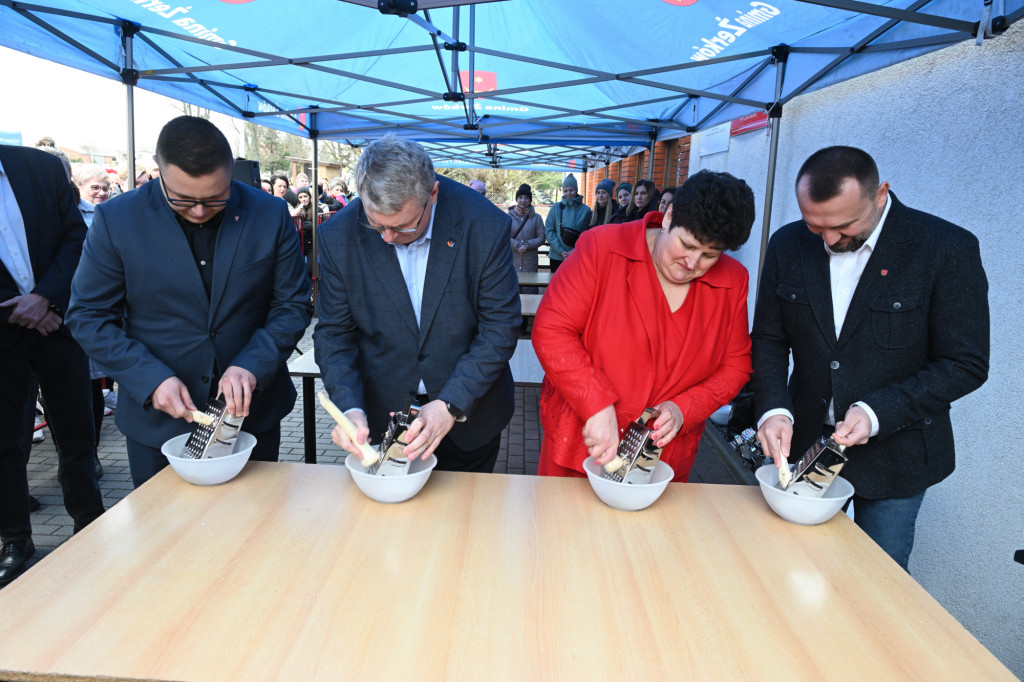 Chrzan stolicą najlepszych potraw chrzanowych i tarcia chrzanu