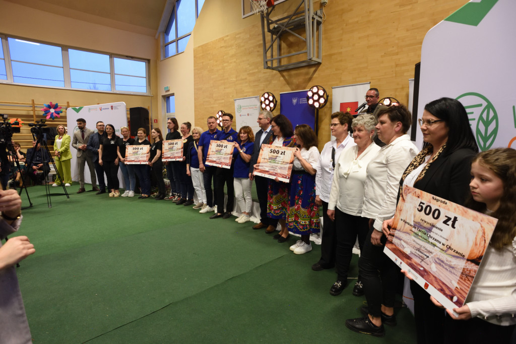 Chrzan stolicą najlepszych potraw chrzanowych i tarcia chrzanu