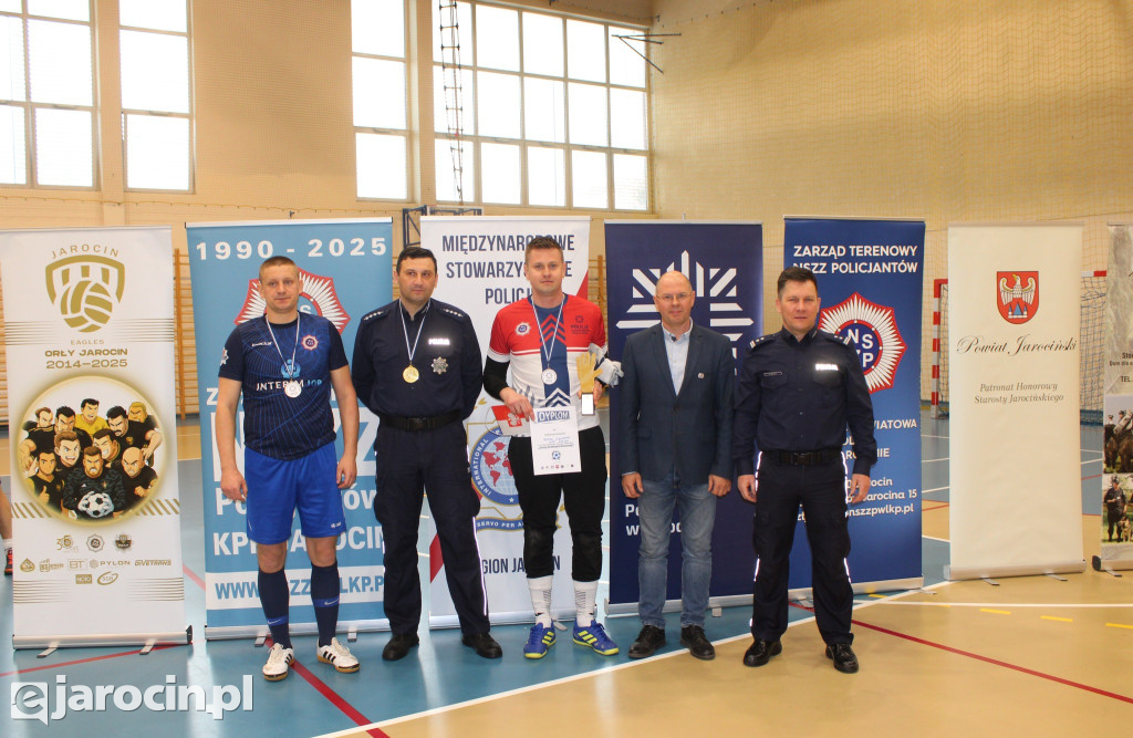 Turniej dla bohaterów na czterech łapach