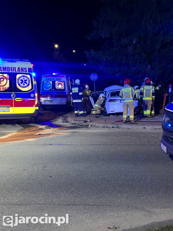 Wypadek na skrzyżowaniu Karwowskiego z Jarmarczną  w Jarocinie