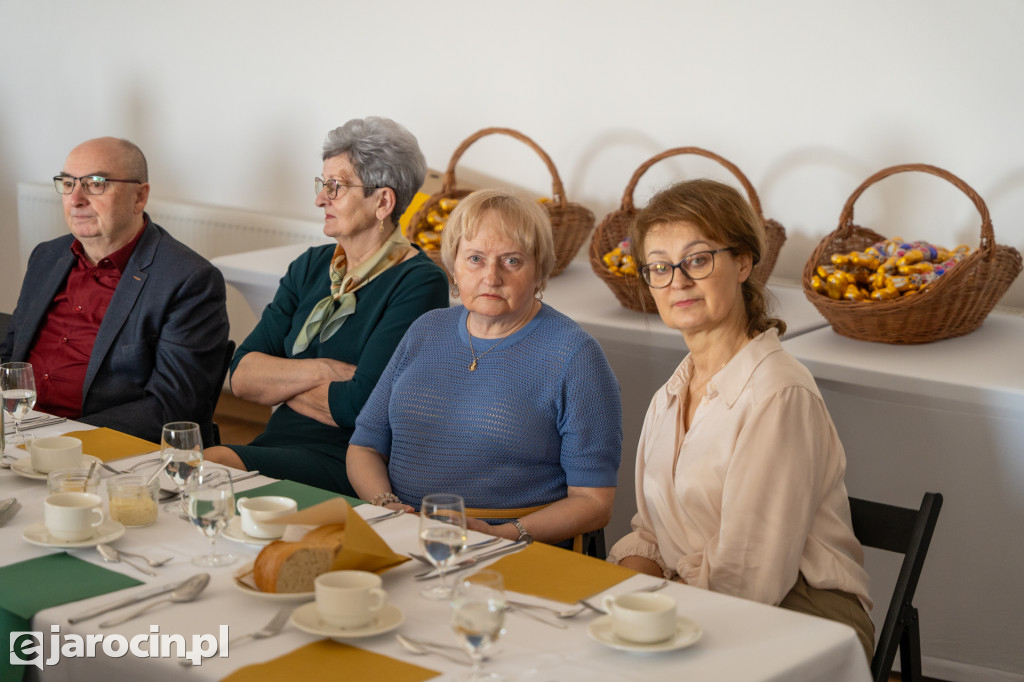 Śniadanie Wielkanoce dla seniorów i osób samotnych