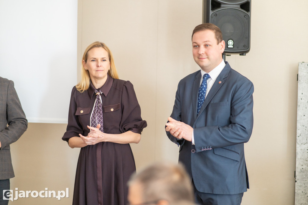 Śniadanie Wielkanoce dla seniorów i osób samotnych