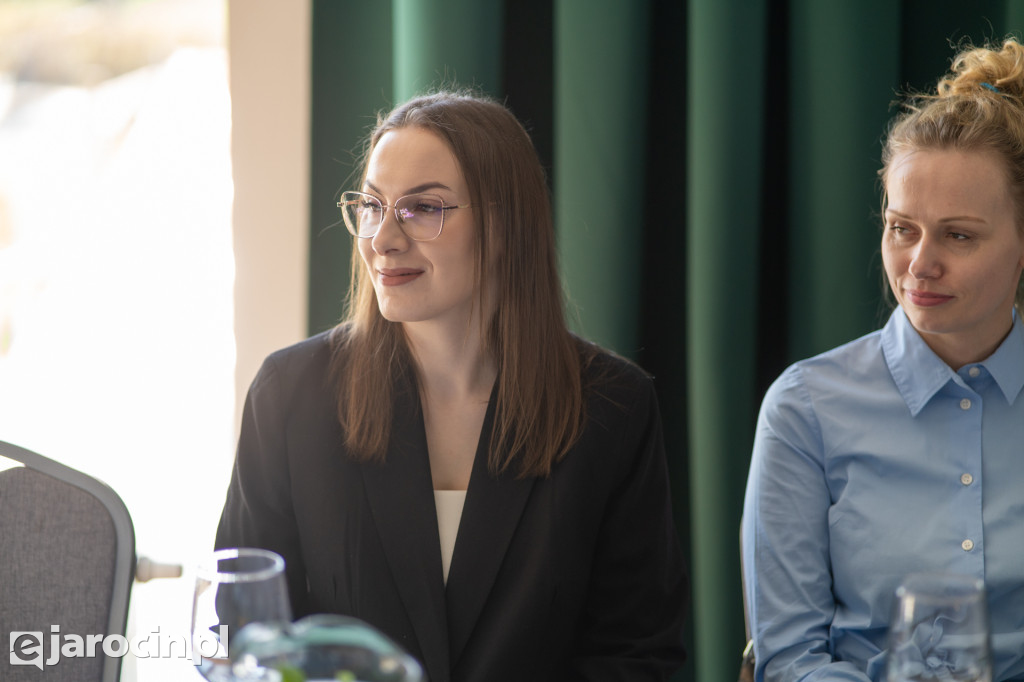 Śniadanie Wielkanoce dla seniorów i osób samotnych