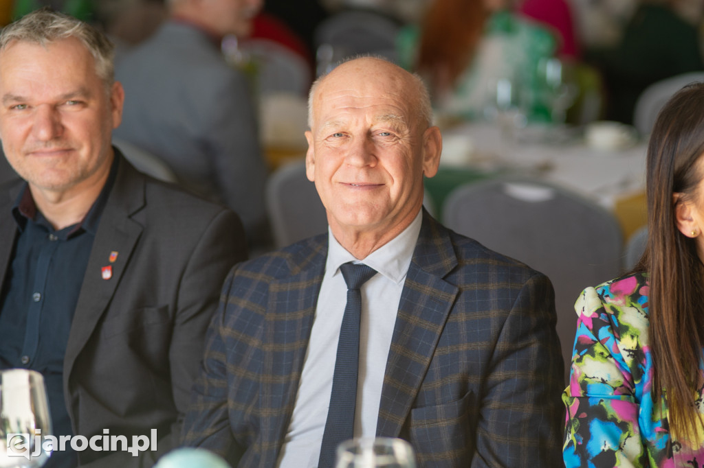 Śniadanie Wielkanoce dla seniorów i osób samotnych