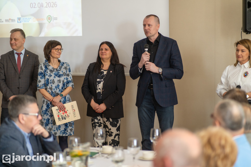 Śniadanie Wielkanoce dla seniorów i osób samotnych