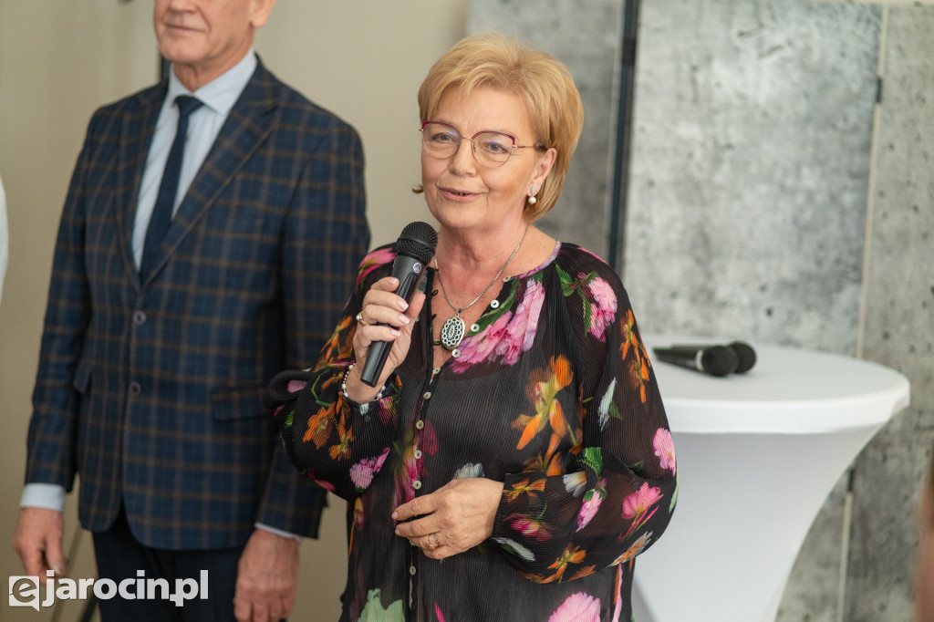 Śniadanie Wielkanoce dla seniorów i osób samotnych