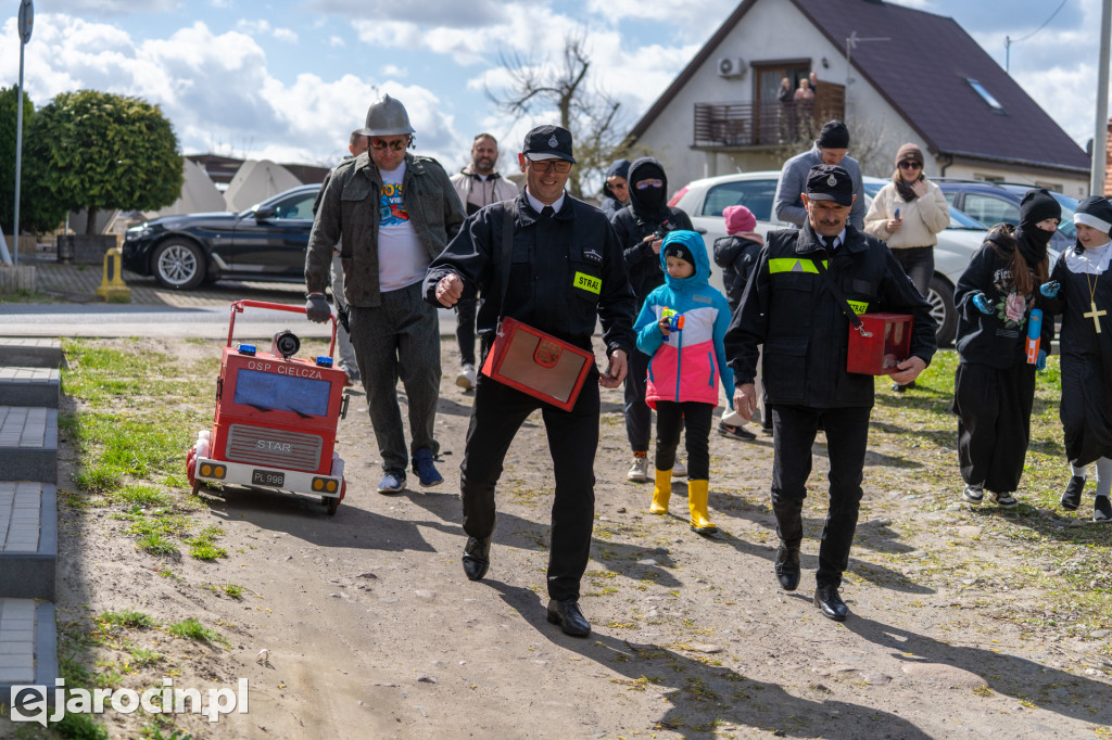 Niedźwiedzie Wielkanocne w Cielczy
