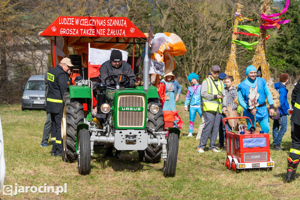 Niedźwiedzie Wielkanocne w Cielczy