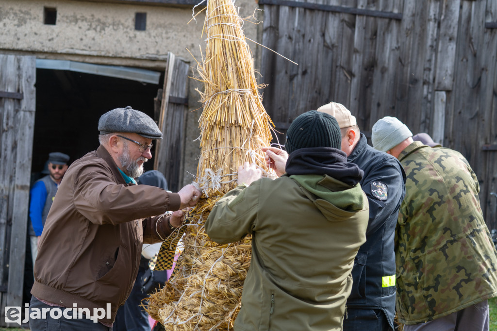 Niedźwiedzie Wielkanocne w Cielczy