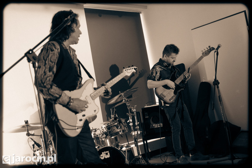 Muzyczna Kamienica: Wolf Mail Band