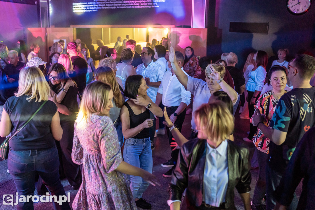 Dyskoteka jak za dawnych lat w JOK Jarocin