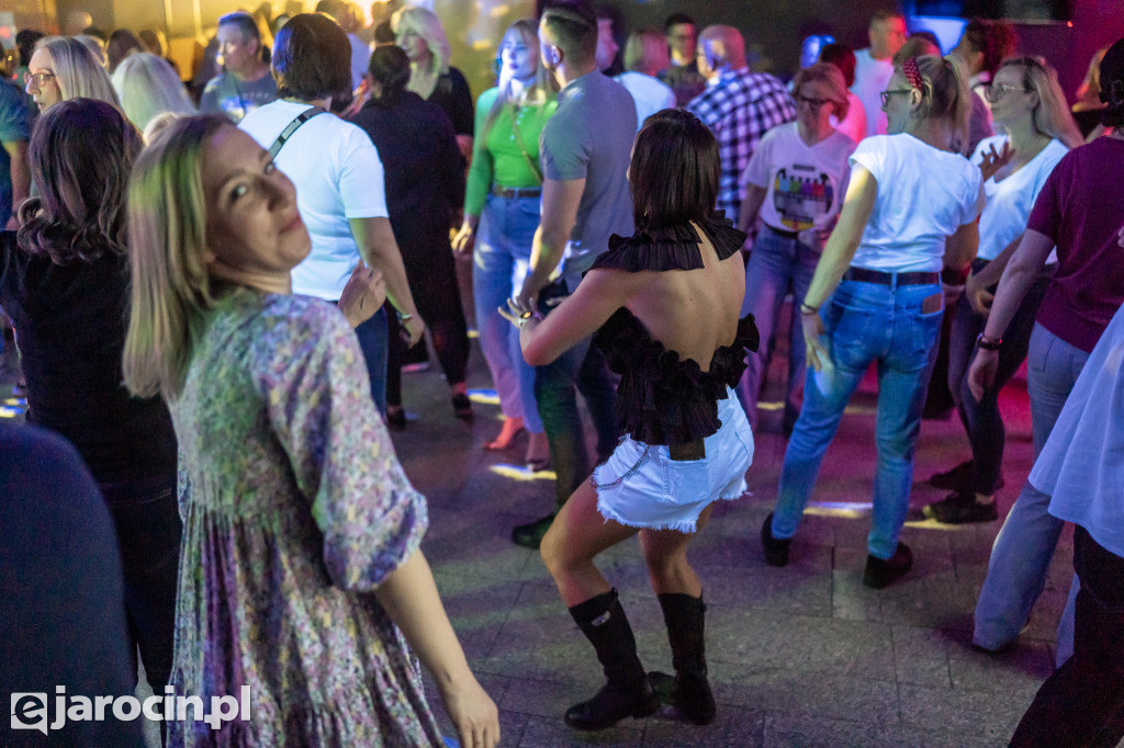 Dyskoteka jak za dawnych lat w JOK Jarocin