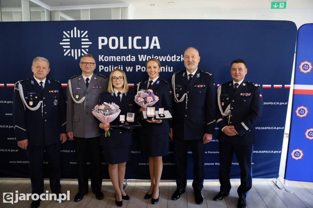 Policyjny bohater z Jarocina doceniony „Kryształową Gwiazdą” za ratowanie życia