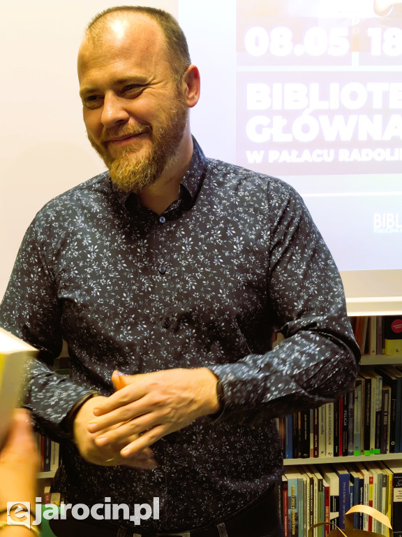 Wojciech Chmielarz spotkał się z czytelnikami w Jarocinie