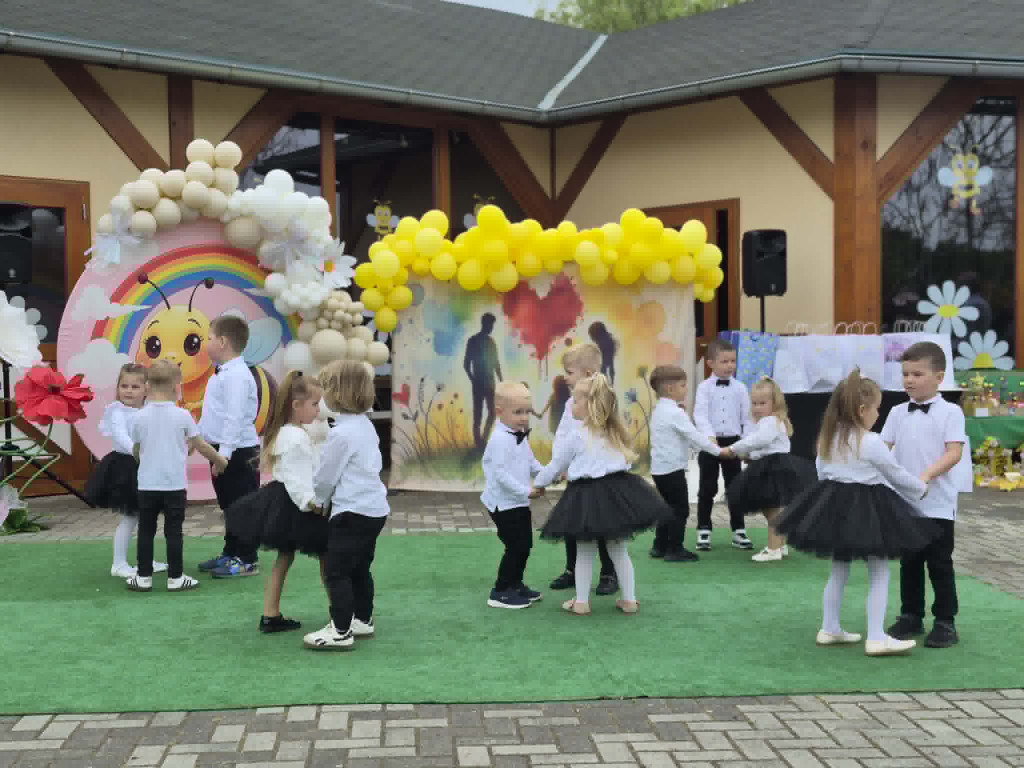 Festyn z okazji Dnia Pszczoły