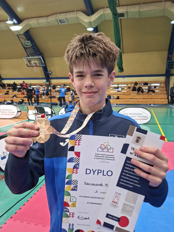 Mikołaj Kaczmarek na podium mistrzostw Polski juniorów młodszych