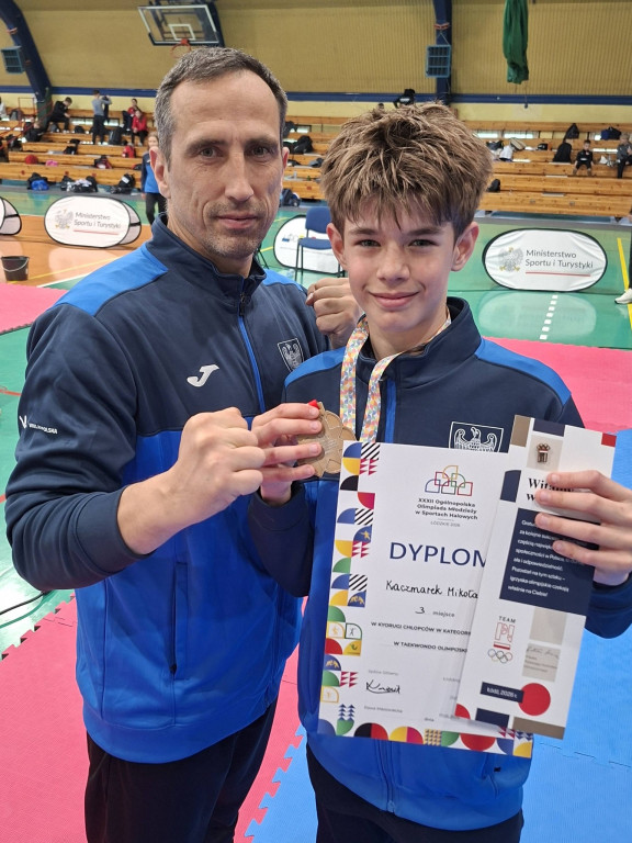 Mikołaj Kaczmarek na podium mistrzostw Polski juniorów młodszych
