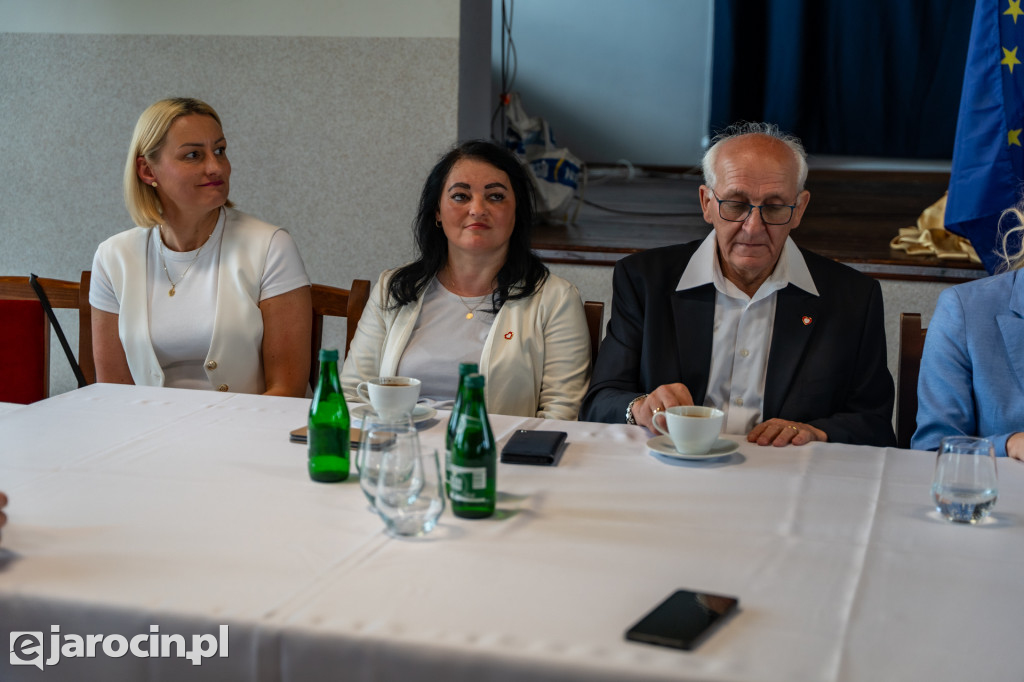 Wiceminister Rolnictwa i Rozwoju Wsi z wizytą w Roszkowie
