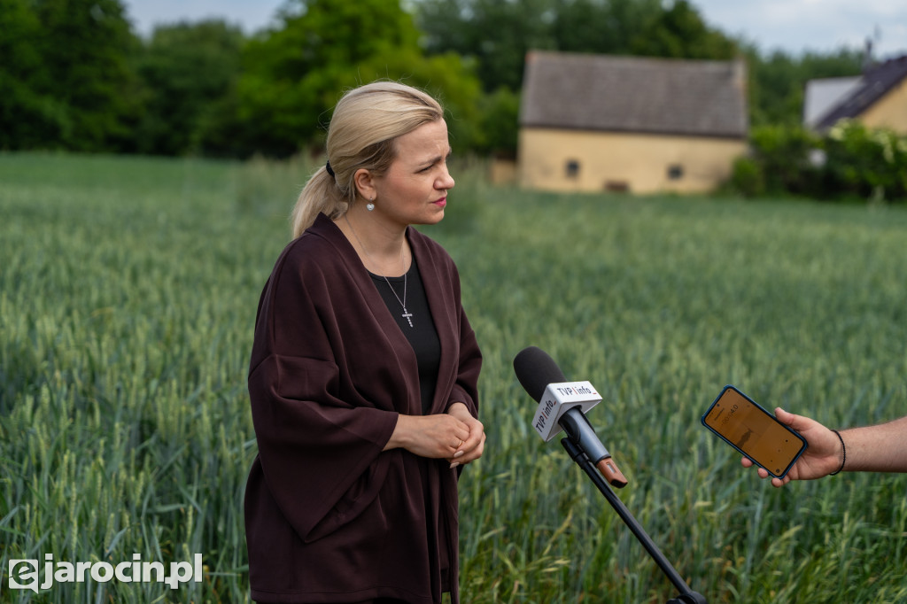 Wiceminister Rolnictwa i Rozwoju Wsi z wizytą w Roszkowie