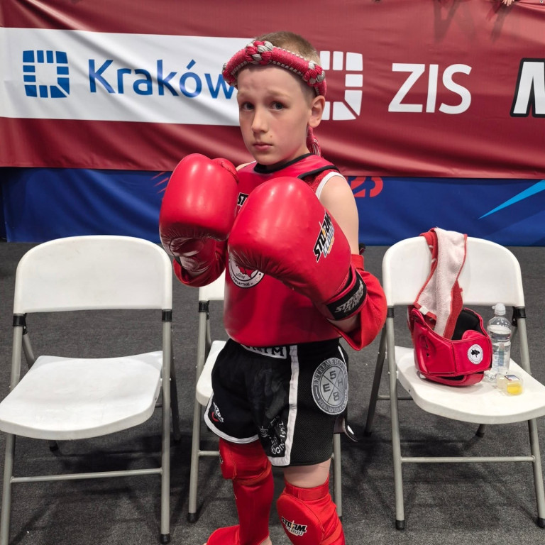 Młodzi zawodnicy Muay Thai Jarocin z medalami mistrzostw Polski
