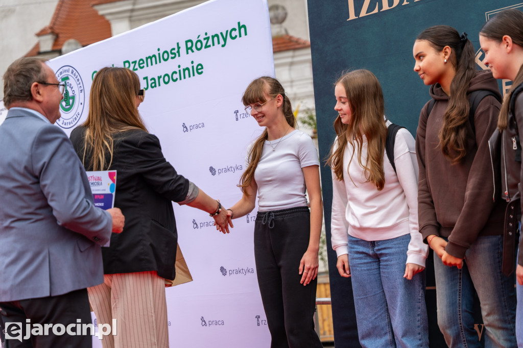 Festiwal Rzemiosła w Jarocinie przyciągnął uczniów z całego powiatu