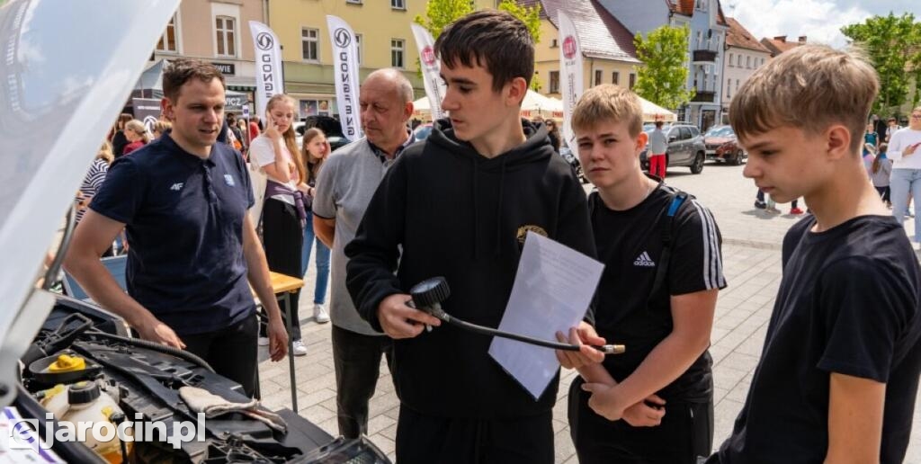 Festiwal Rzemiosła w Jarocinie przyciągnął uczniów z całego powiatu