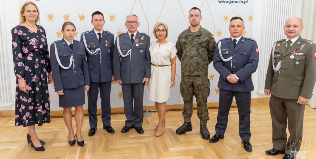 Z Jarocinem związany był przez 19 lat. Teraz otrzymał jedno z najważniejszych odznaczeń MON
