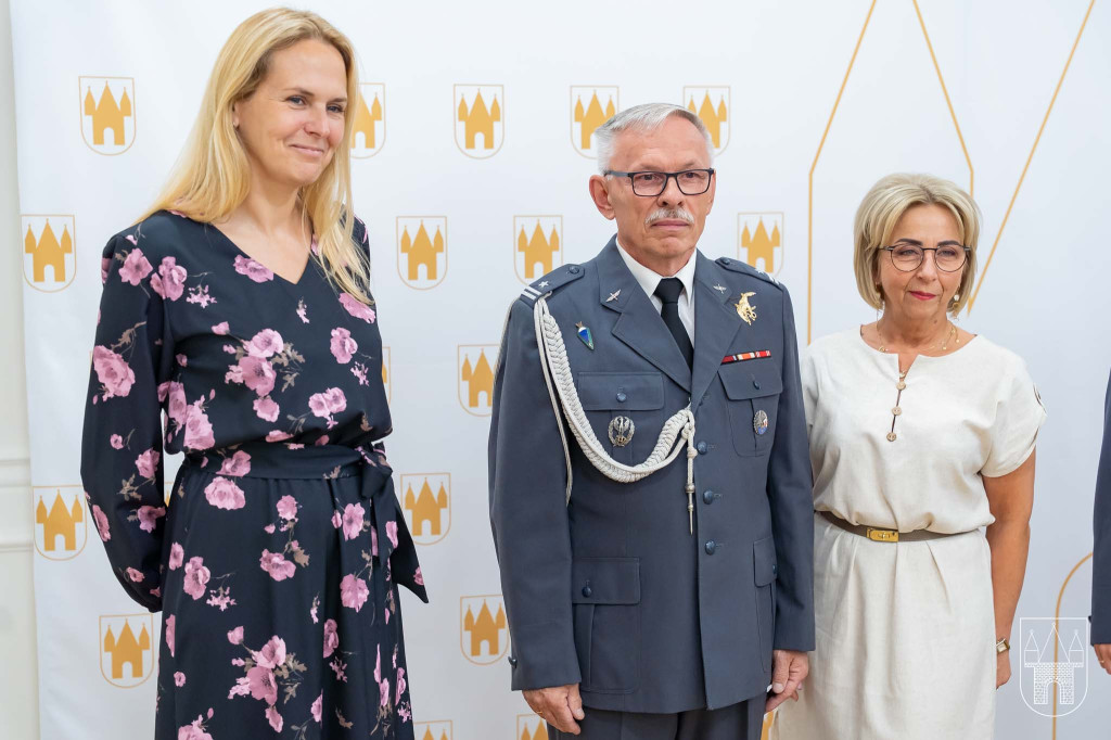 Z Jarocinem związany był przez 19 lat. Teraz otrzymał jedno z najważniejszych odznaczeń MON