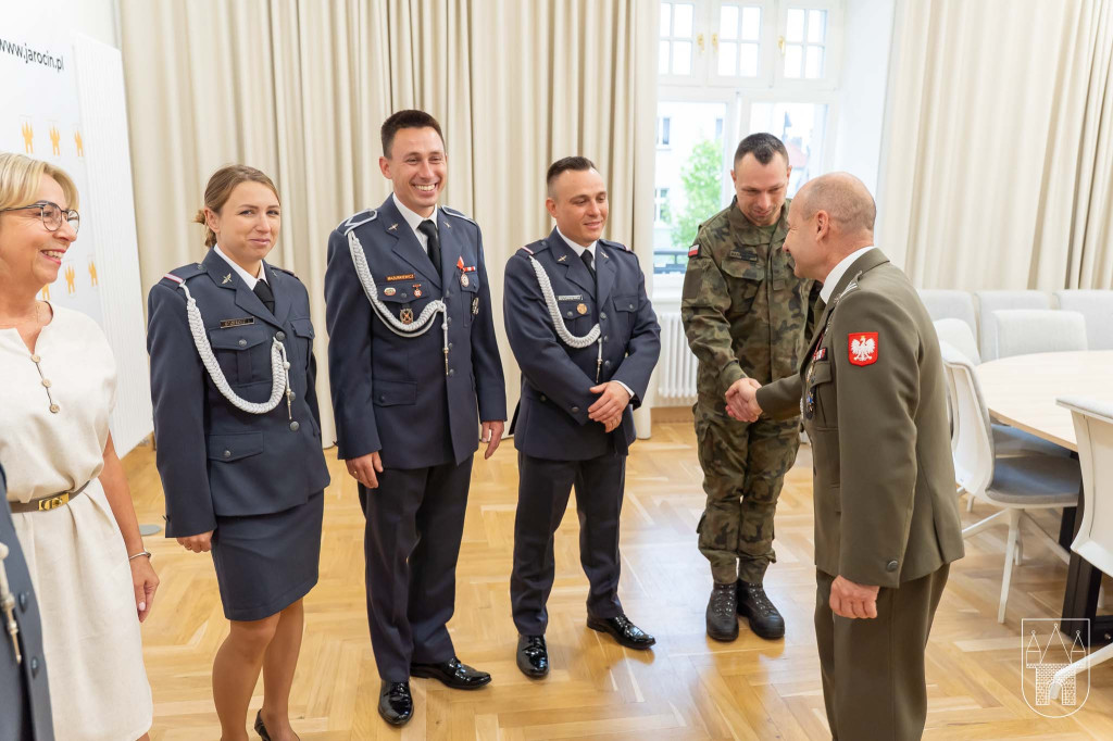 Z Jarocinem związany był przez 19 lat. Teraz otrzymał jedno z najważniejszych odznaczeń MON