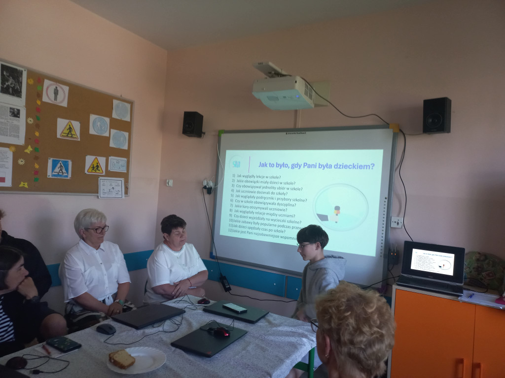 W Bachorzewie młodzi i seniorzy wymieniali się doświadczeniami