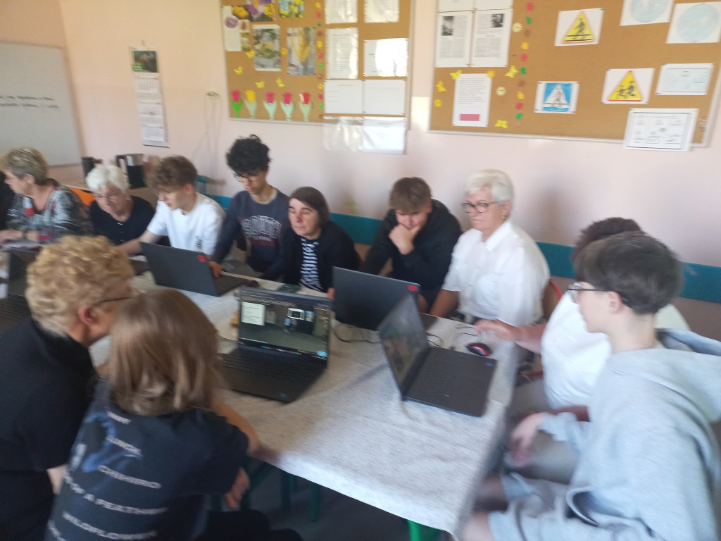 W Bachorzewie młodzi i seniorzy wymieniali się doświadczeniami