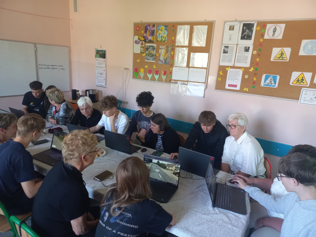 W Bachorzewie młodzi i seniorzy wymieniali się doświadczeniami
